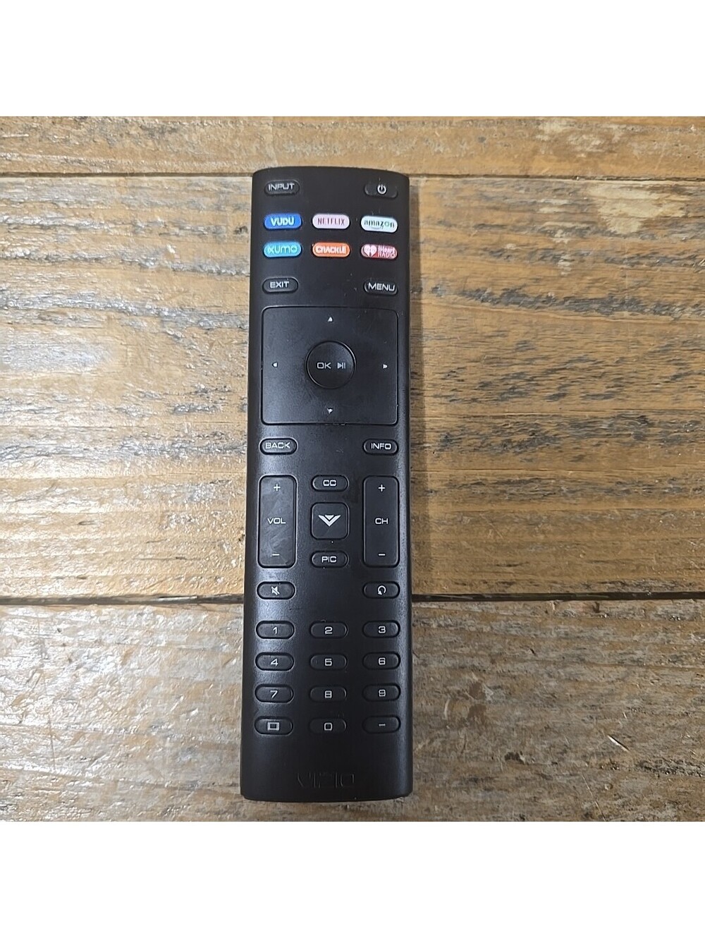 Used Genuine Vizio XRT136 TV Remote Control V42-D9 E70-F2 M42-E6